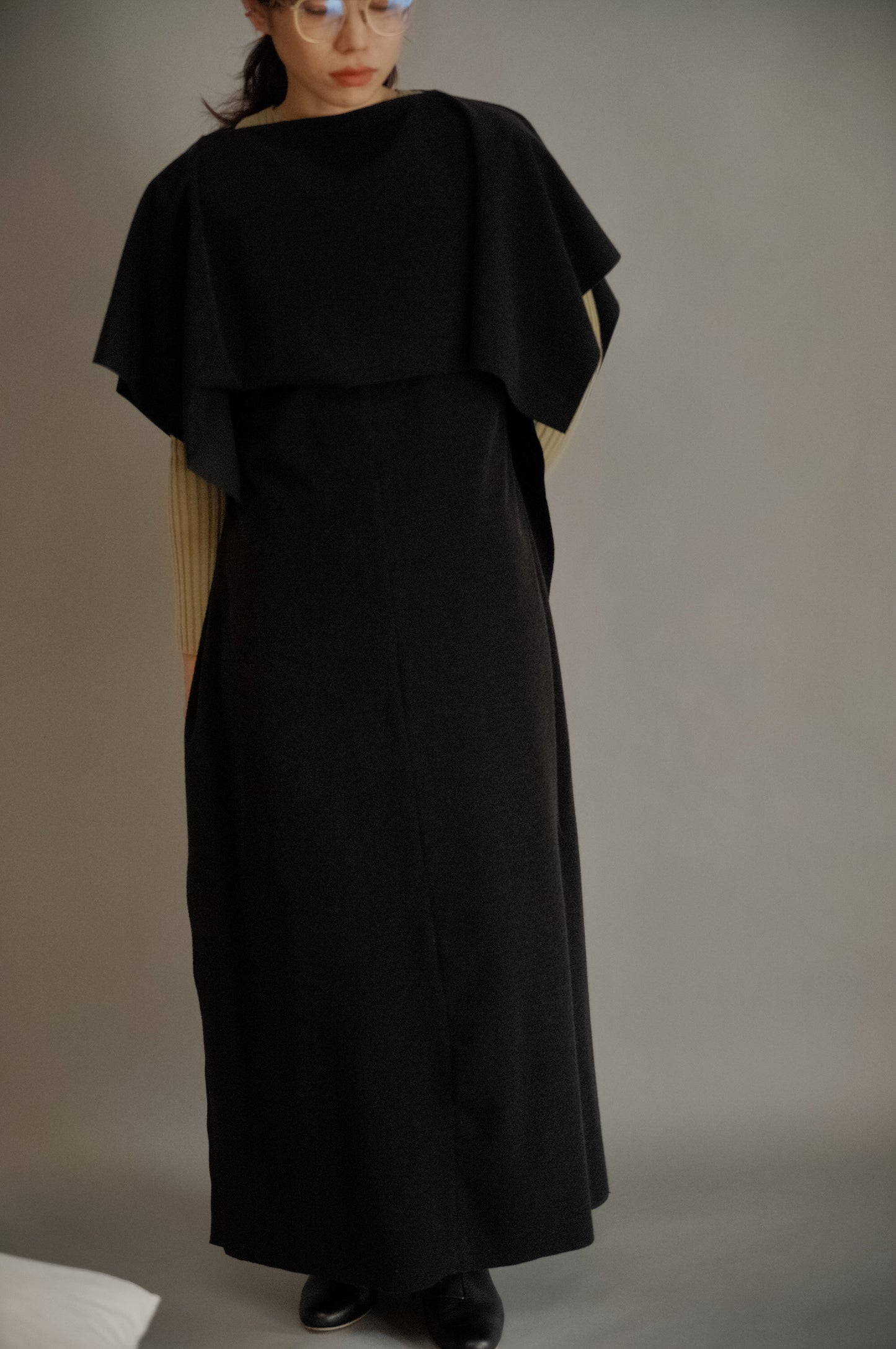 Cape dress [ JNS-10142 ] B