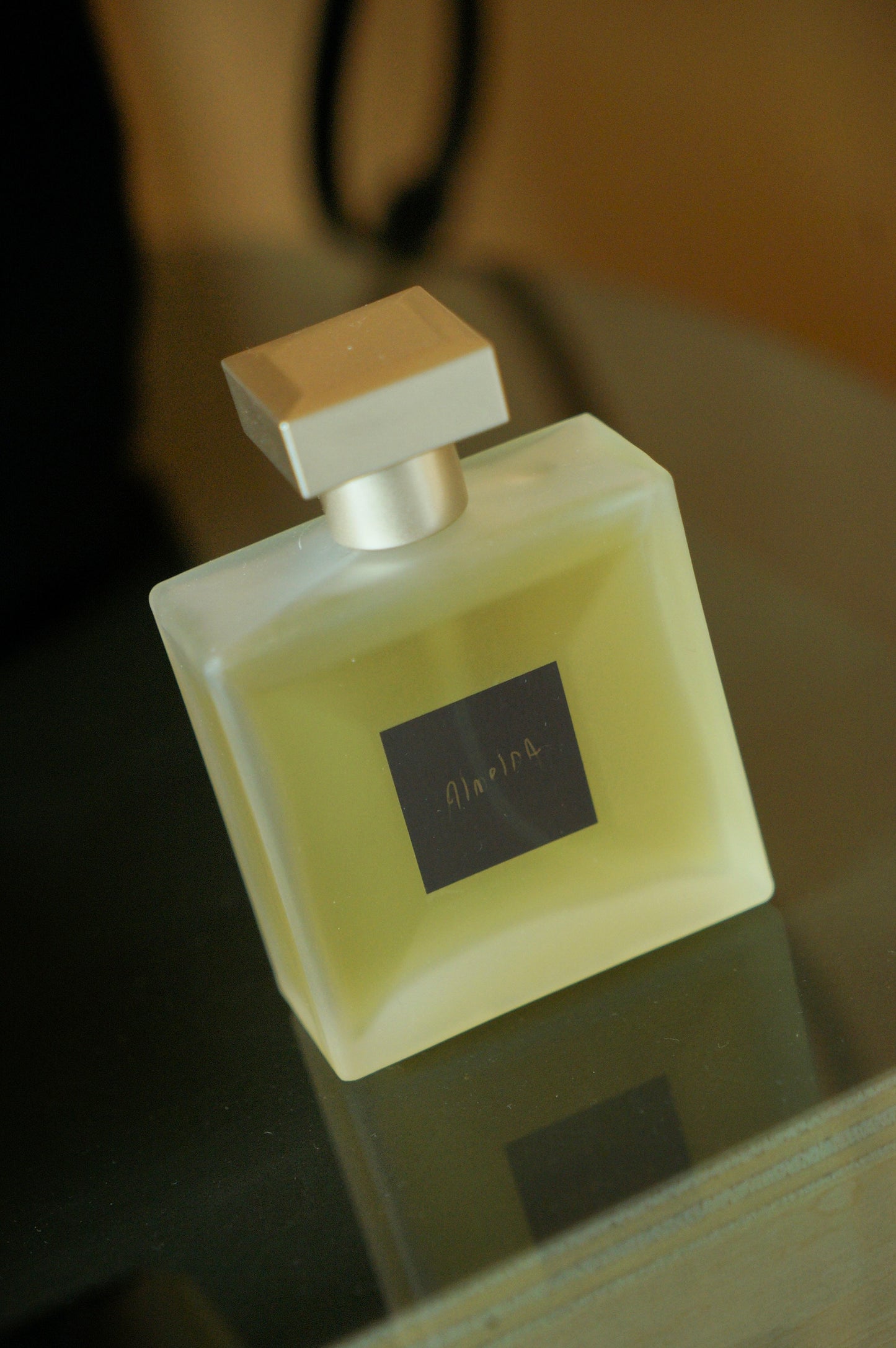 perfume [ JNS-09090 ]