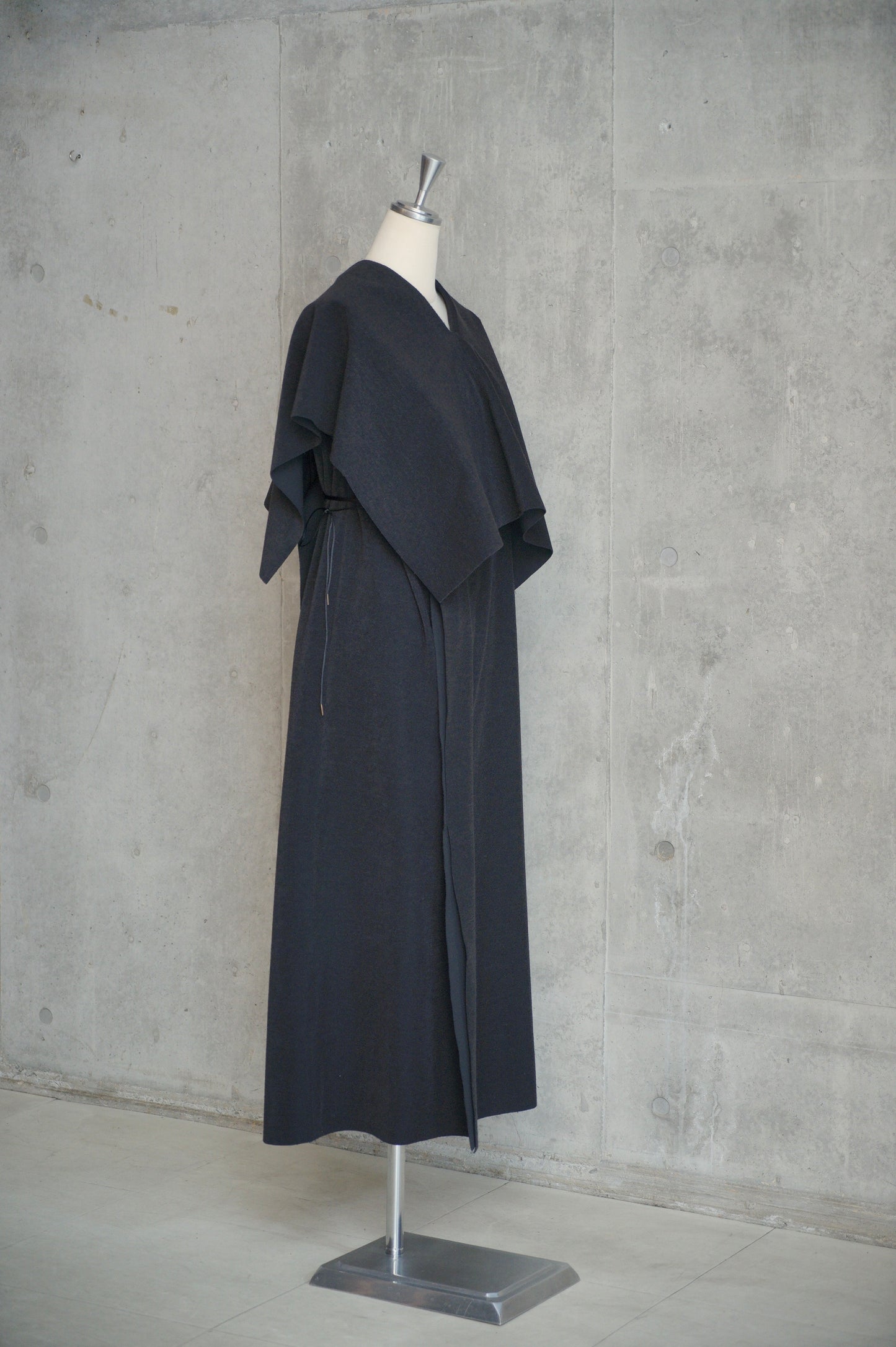 Cape dress [ JNS-10142 ] B