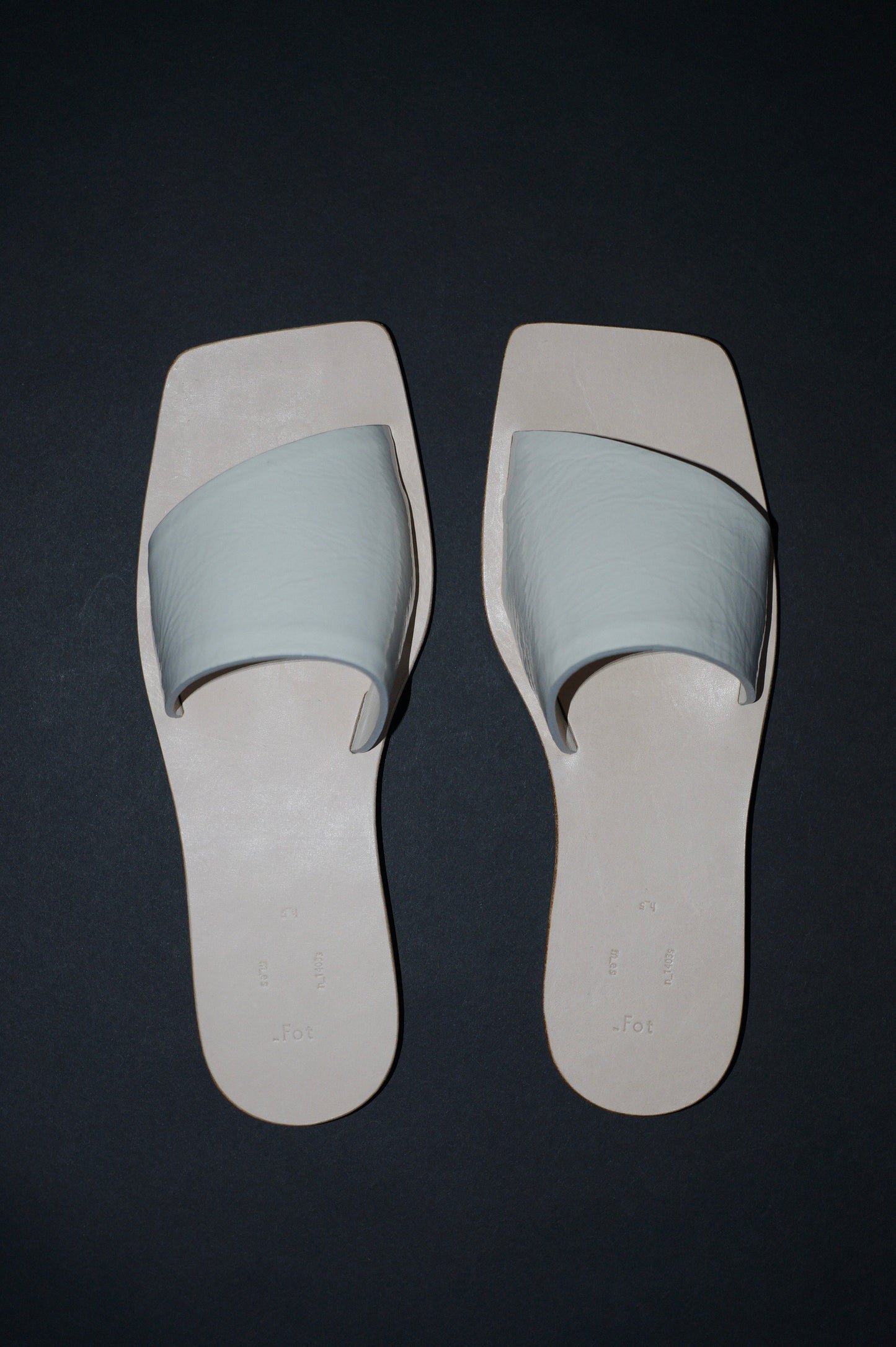 Patent sandals [ 1403s ]
